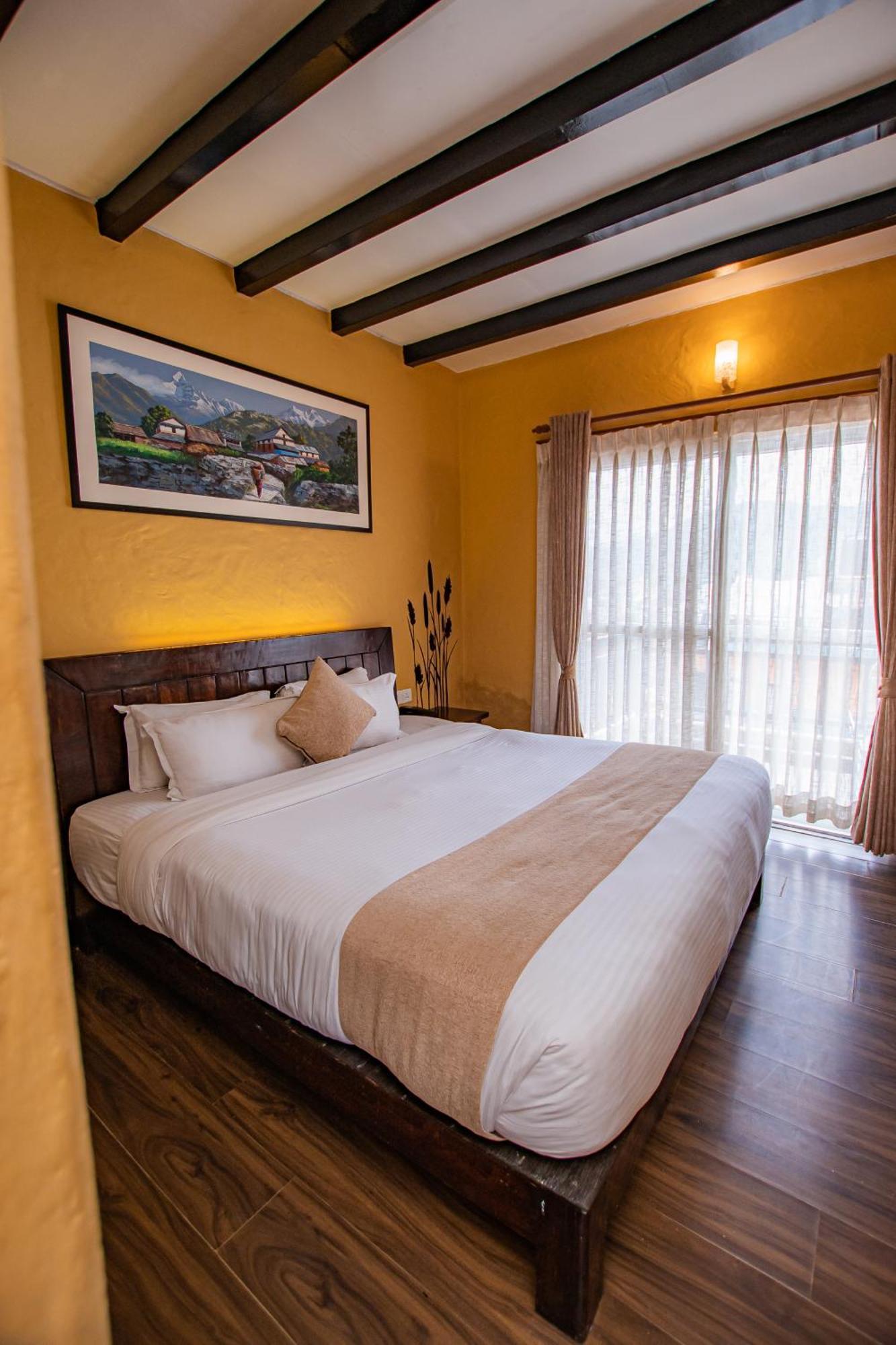 Pokhara Boutique Hotel Exterior photo