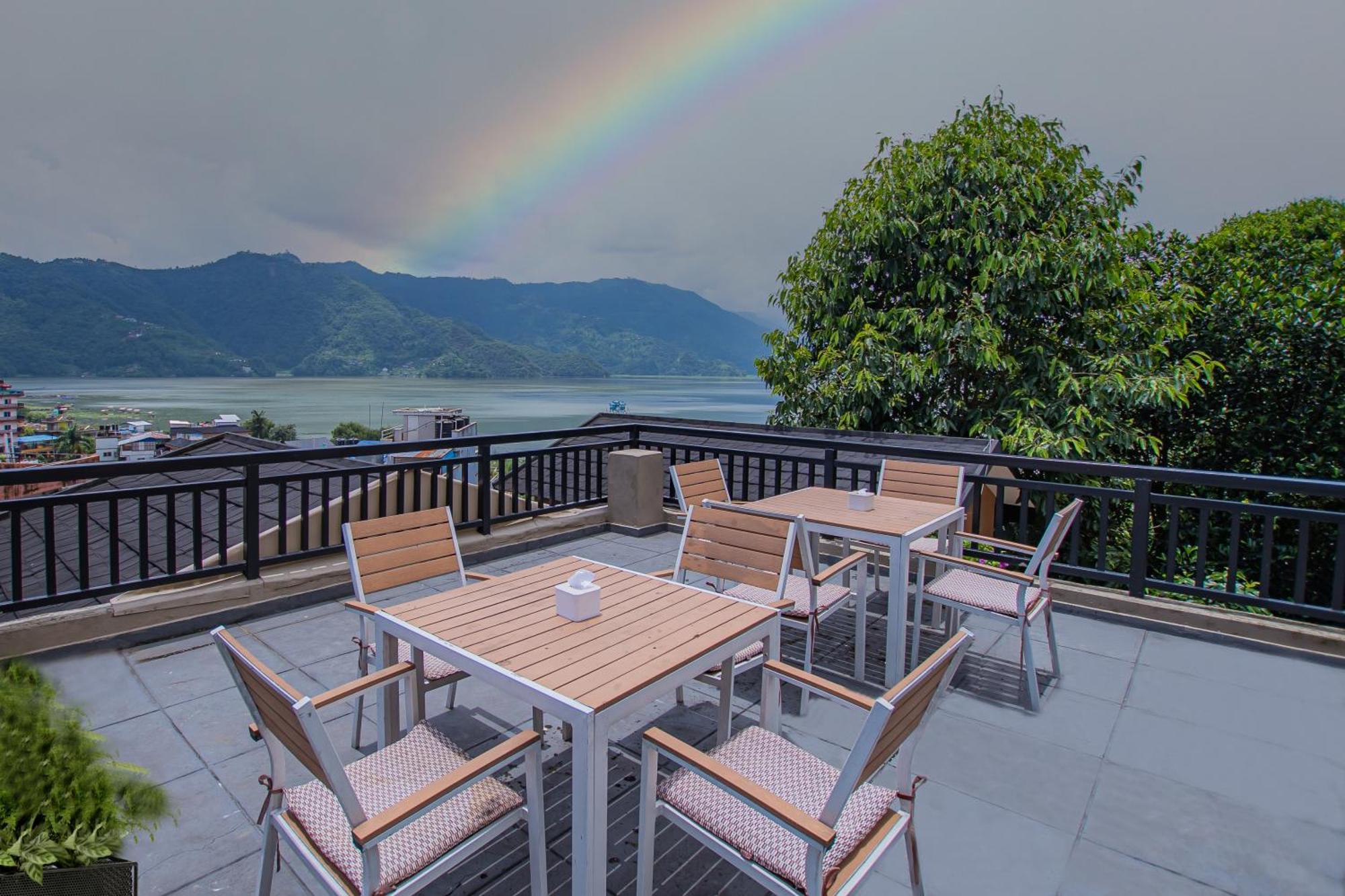 Pokhara Boutique Hotel Exterior photo